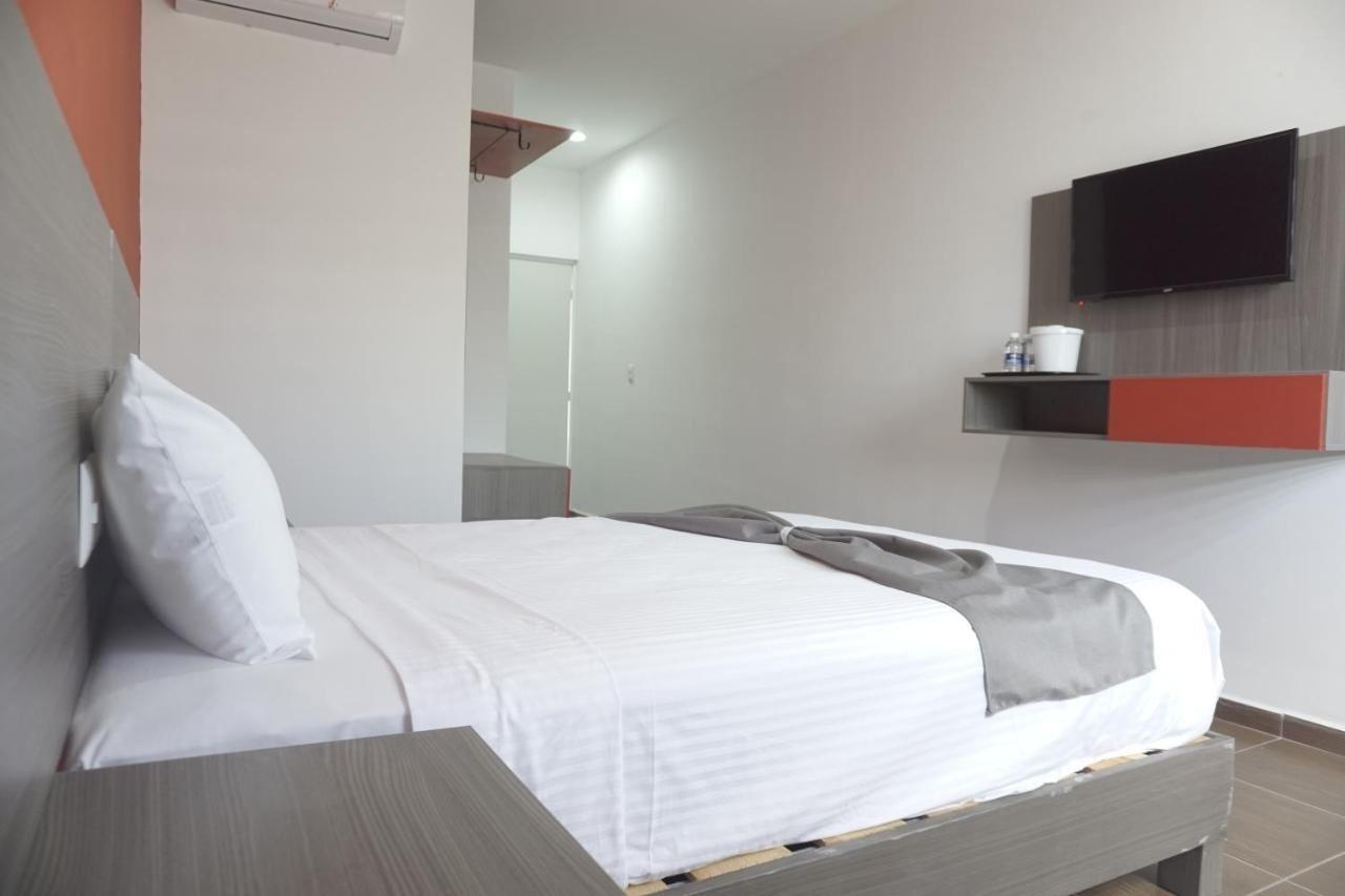 Hotel Alo Select Mazatlán Esterno foto
